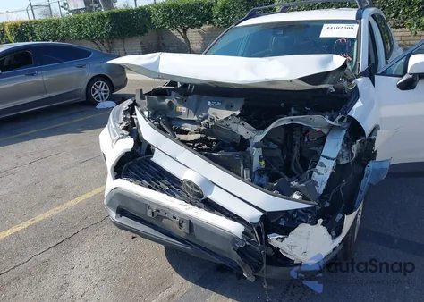 2021 Toyota Rav4 Xle from USA, damaged, VIN 2T3W1RFV9MC132546